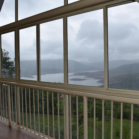Wind Chalet Koynanagar Eksteriør bilde